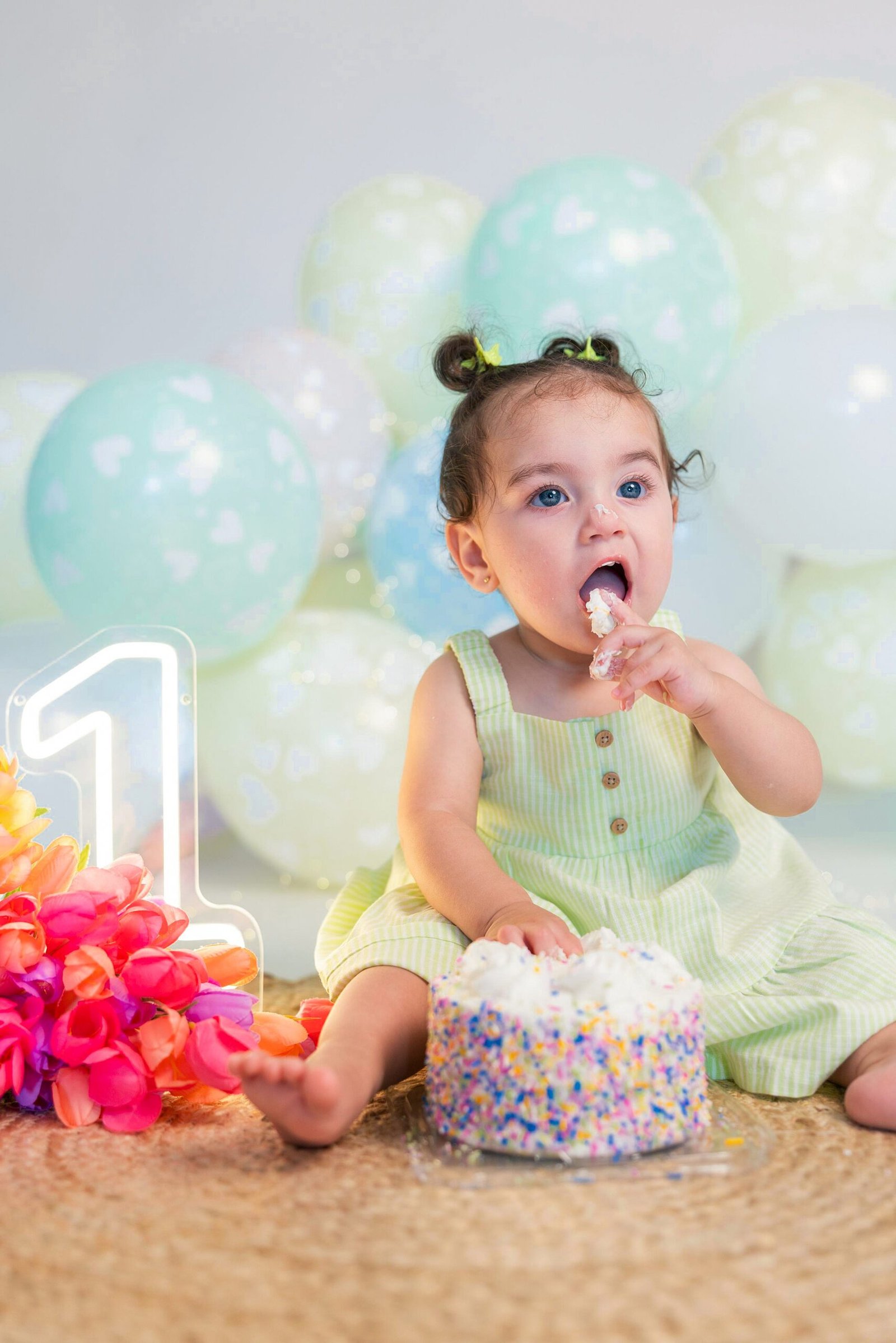 First birthday cake smash session, photographed by Studio FB USA